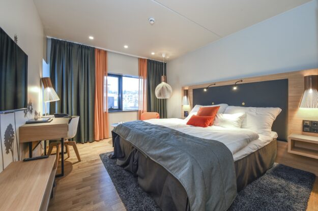 Clarion the Edge, Tromso